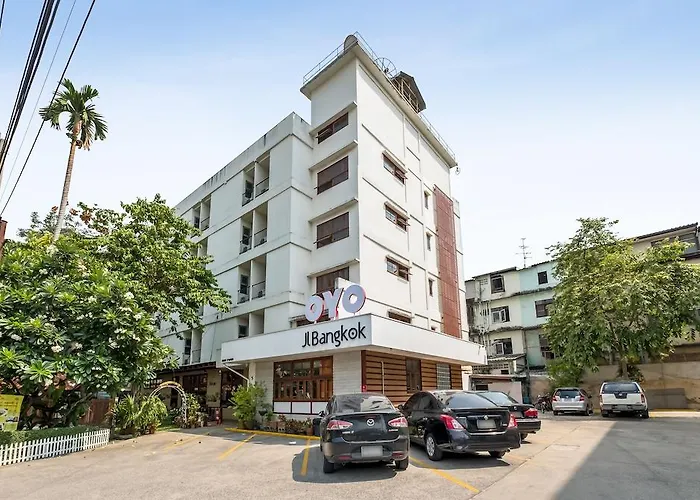 Jl 3* Bangkok